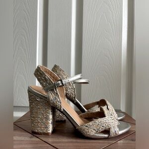 Express New Block Heel Open Toe Sandals. Size 10